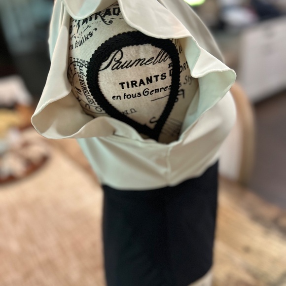 EUC - SUMMERSALT THE RUFFLE BACKFLIP SWIMSUIT - Picture 4 of 16